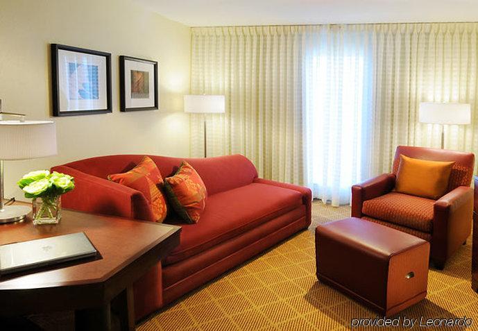 Sonesta Es Suites Dallas Medical Market Center Room photo